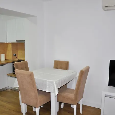 Hotel Natea Tirana